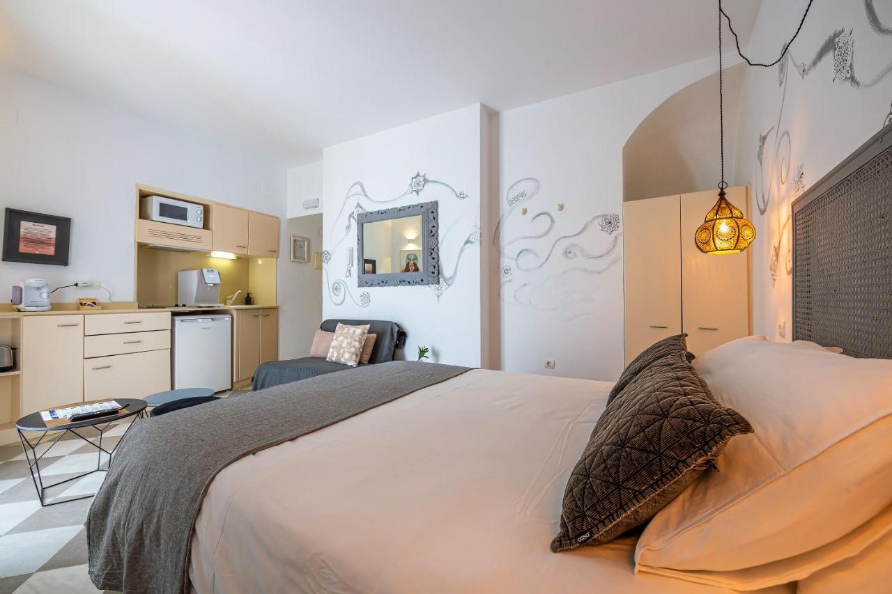 La Casa De La Favorita Hotel Тарифа Екстериор снимка