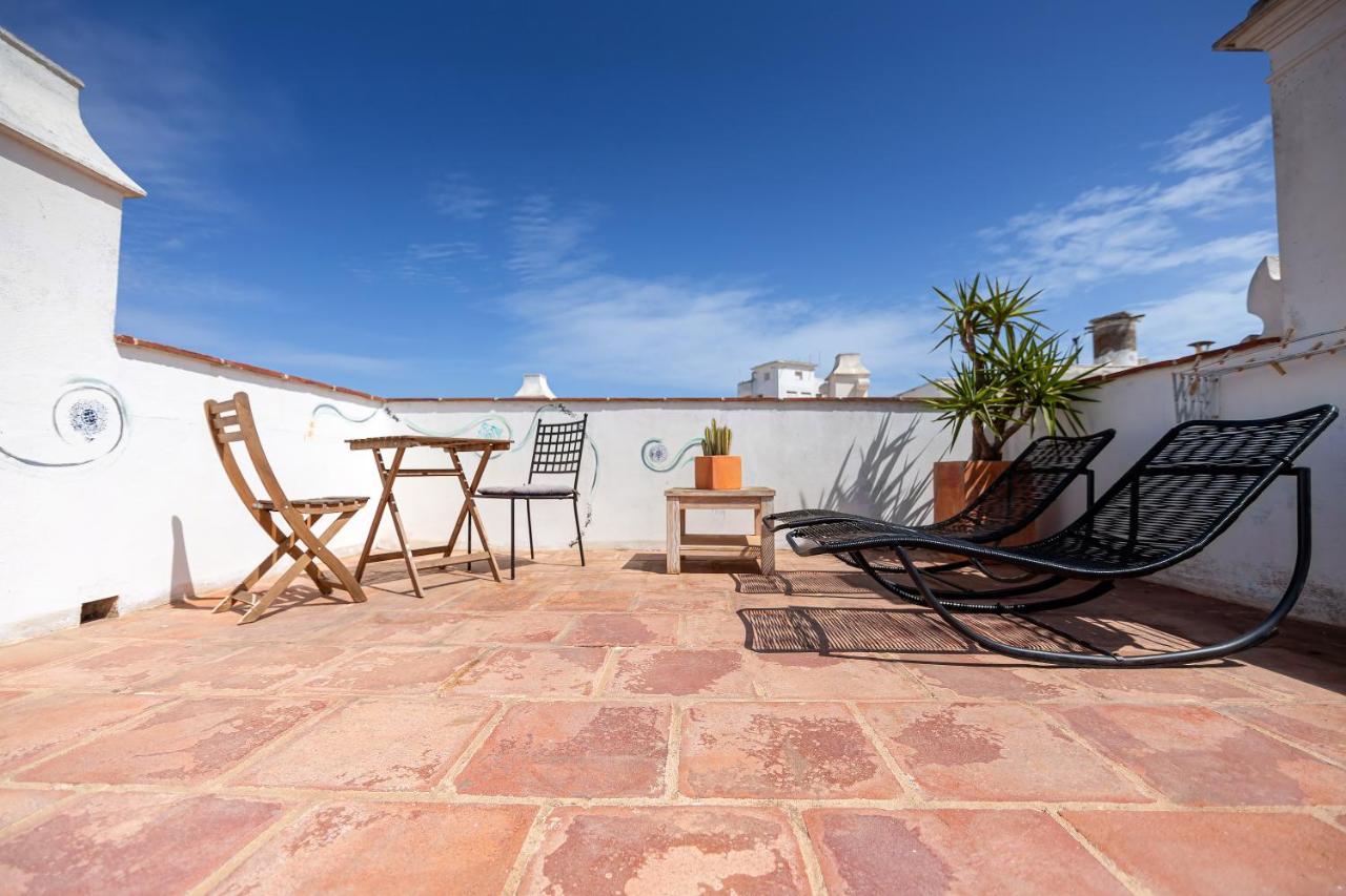 La Casa De La Favorita Hotel Тарифа Екстериор снимка