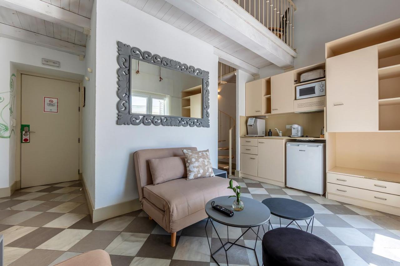 La Casa De La Favorita Hotel Тарифа Екстериор снимка