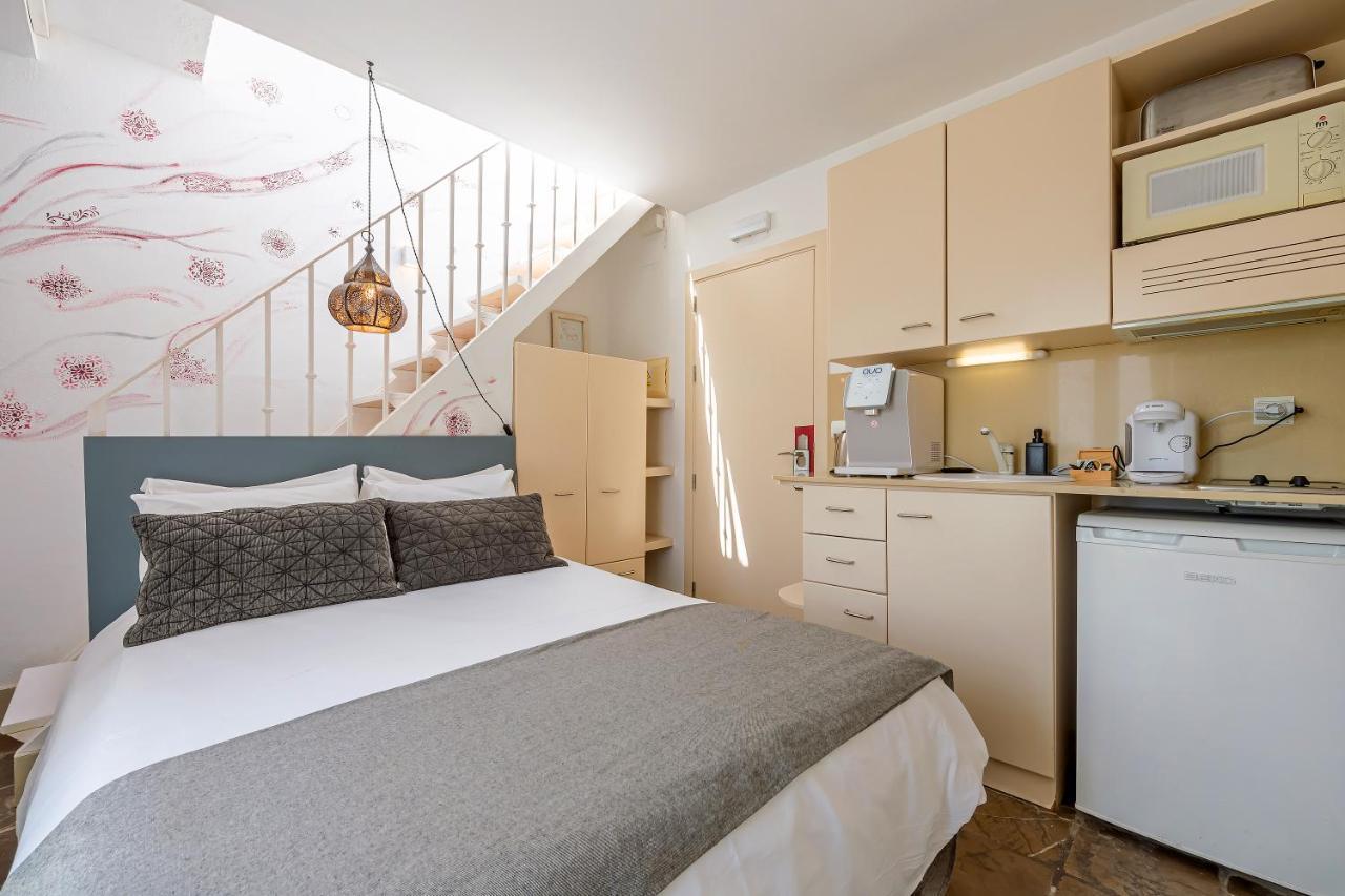 La Casa De La Favorita Hotel Тарифа Екстериор снимка