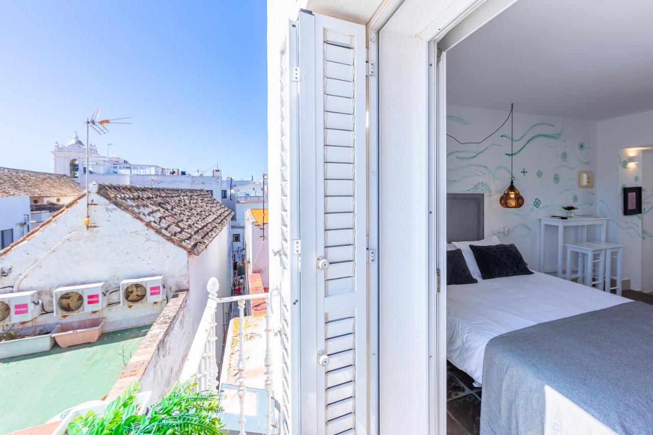 La Casa De La Favorita Hotel Тарифа Екстериор снимка