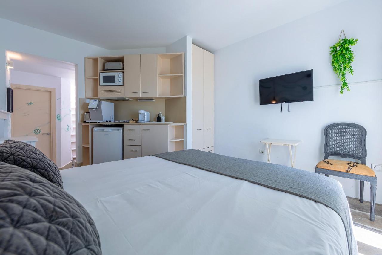 La Casa De La Favorita Hotel Тарифа Екстериор снимка